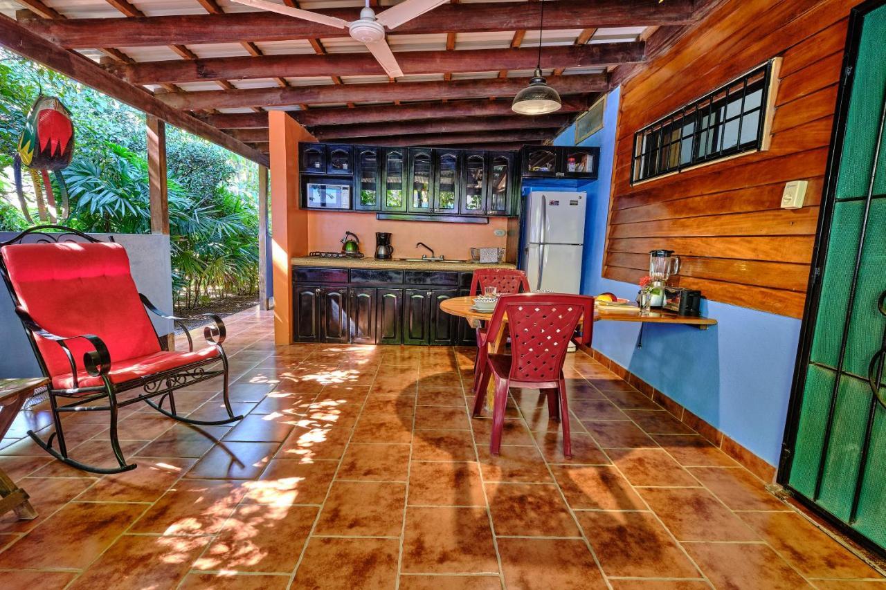 Casa Smilin' Dog Apartment Tamarindo Exterior foto